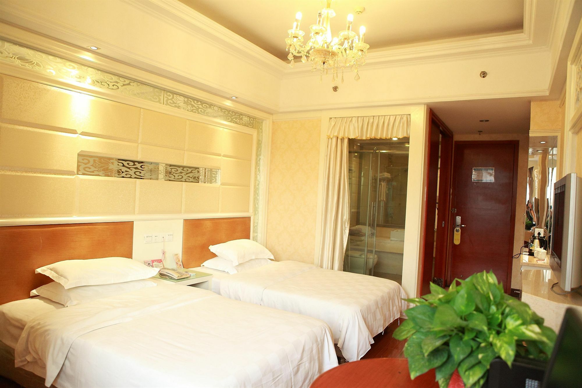 Bluesky Hotel 広州 エクステリア 写真